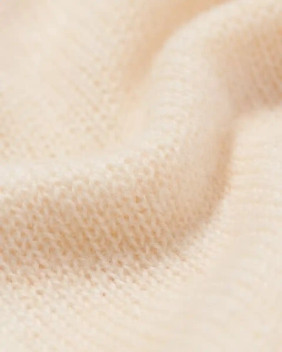 Bild 2 von Newborn-Pullover aus Merinowolle ecru