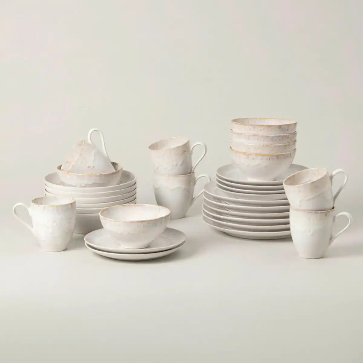 Bild 1 von Costa Nova Kombiservice Taormina, Weiß Hochglanz, Keramik, 30-teilig, 410 ml,650 ml, Handmade in Europe, lebensmittelecht, Essen & Trinken, Geschirr, Geschirr-Sets, Kombiservice