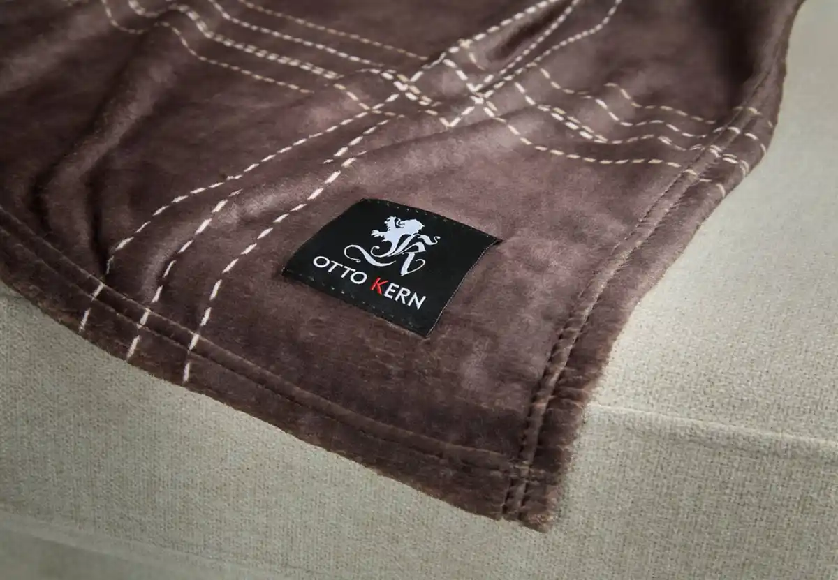 Bild 3 von OTTO KERN Kuscheldecke