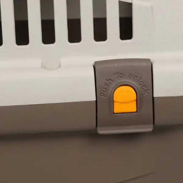 Bild 3 von Trixie Friends on Tour Transportbox Skudo taupe/sand S-M (51 x 68 x 48 cm)