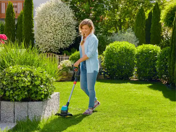 Bild 2 von Gardena Akku-Trimmer »EasyCut 23/18V Power For All«, Ready-To-Use Set, 18 V