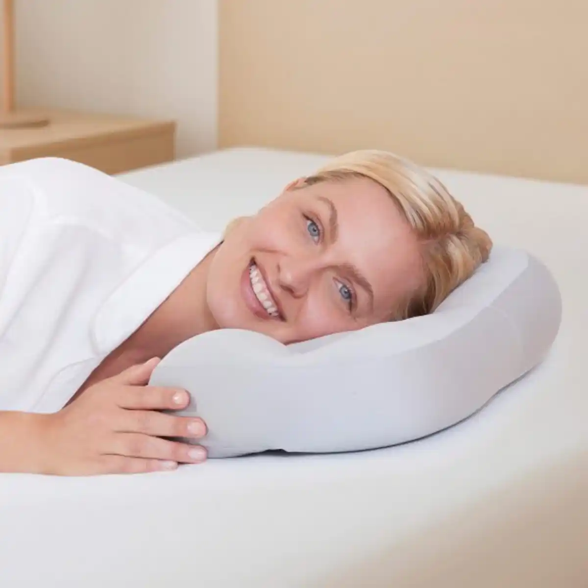 Bild 2 von NOVITESSE Anti-Falten-Kissen