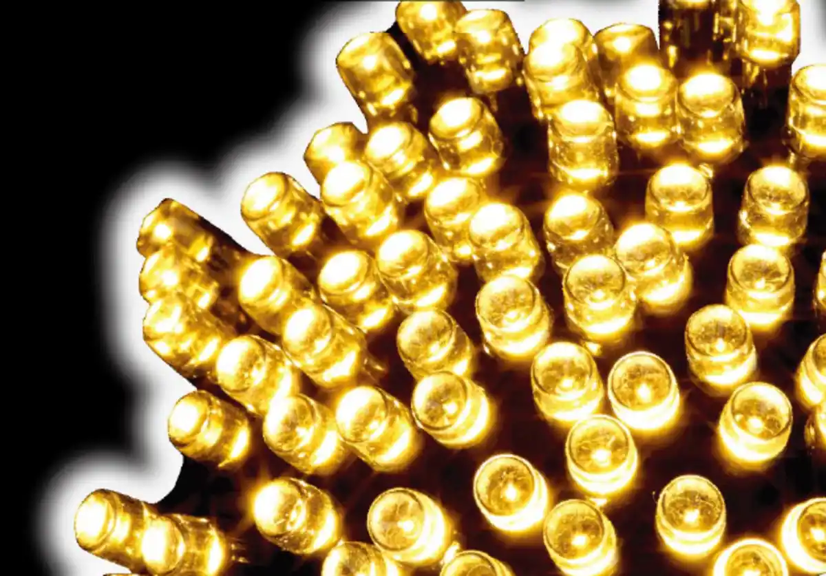 Bild 1 von 200er Lichterkette wwLEDs 8 Funk Timer IP44 NT