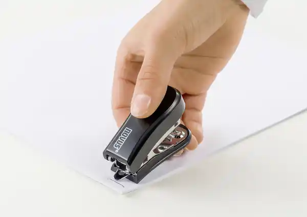 Bild 1 von Schneider Mini Heftgerät