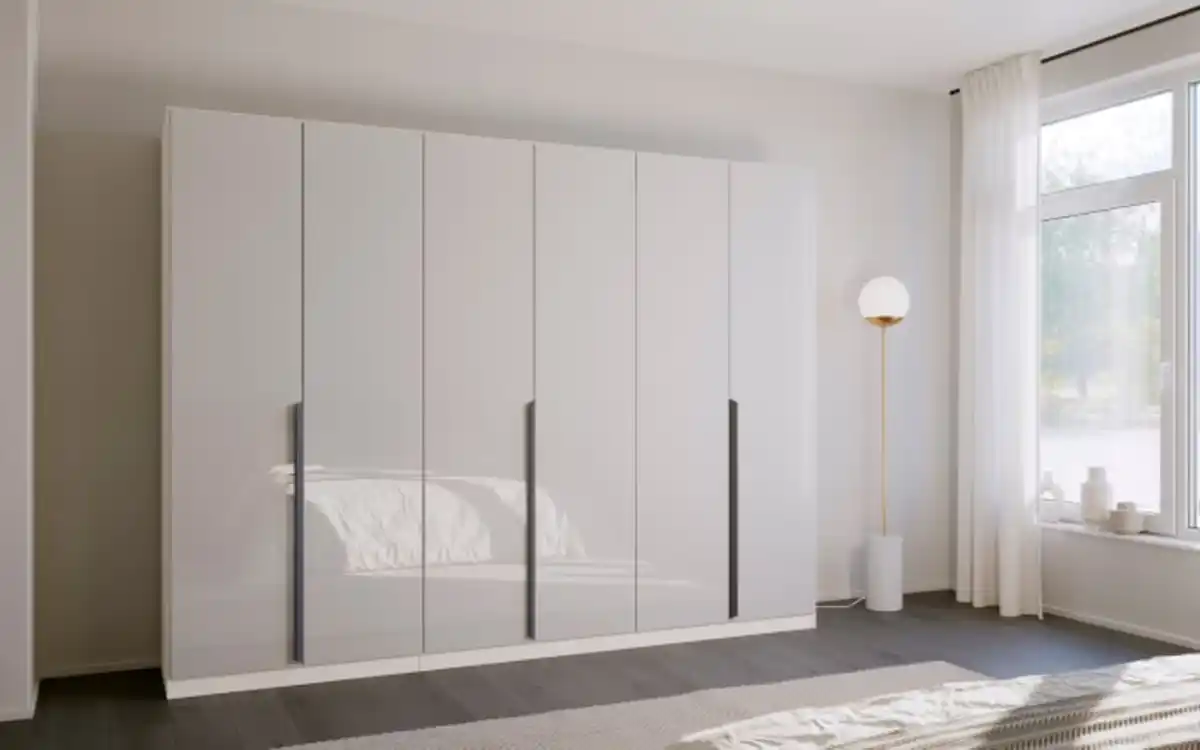 Bild 1 von Rauch - Drehtürenschrank Quadra, kristallweiß/alpinweiß, 271 x 229 cm