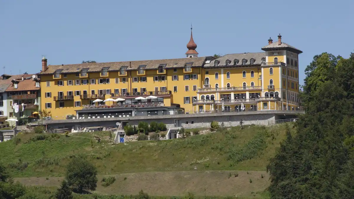 Bild 1 von Italien - Trentino - Lavarone - Grand Hotel Astoria****