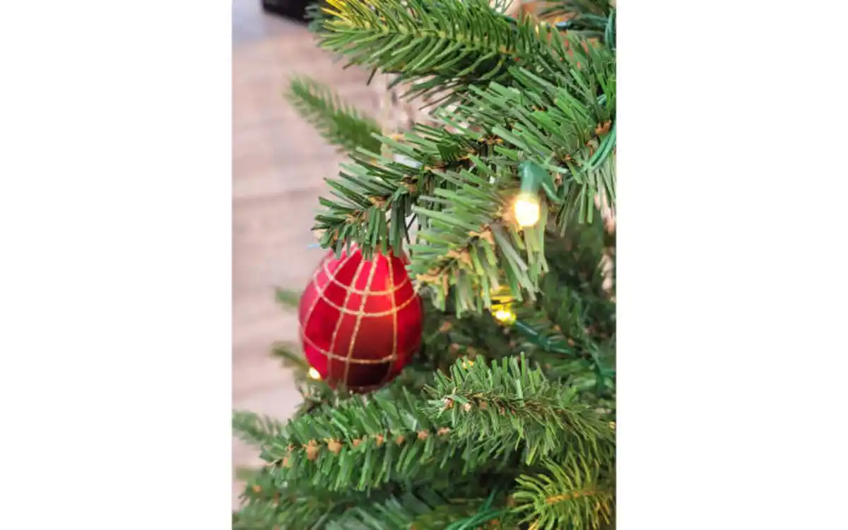 Bild 3 von Tannenbaum Allison II, grün, inkl. LED-Beleuchtung, 210 cm