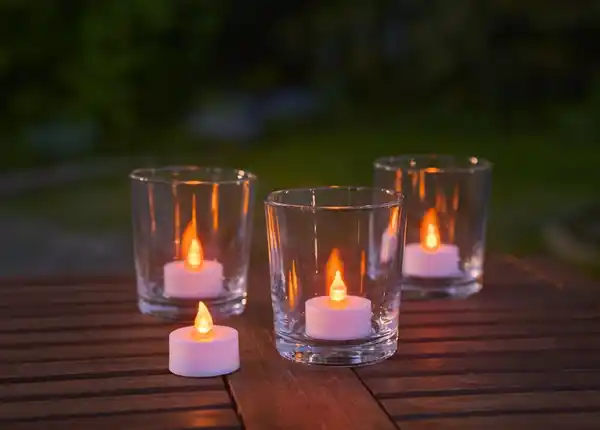 Bild 3 von LED Teelichter, 10er - Bernsteinfarben