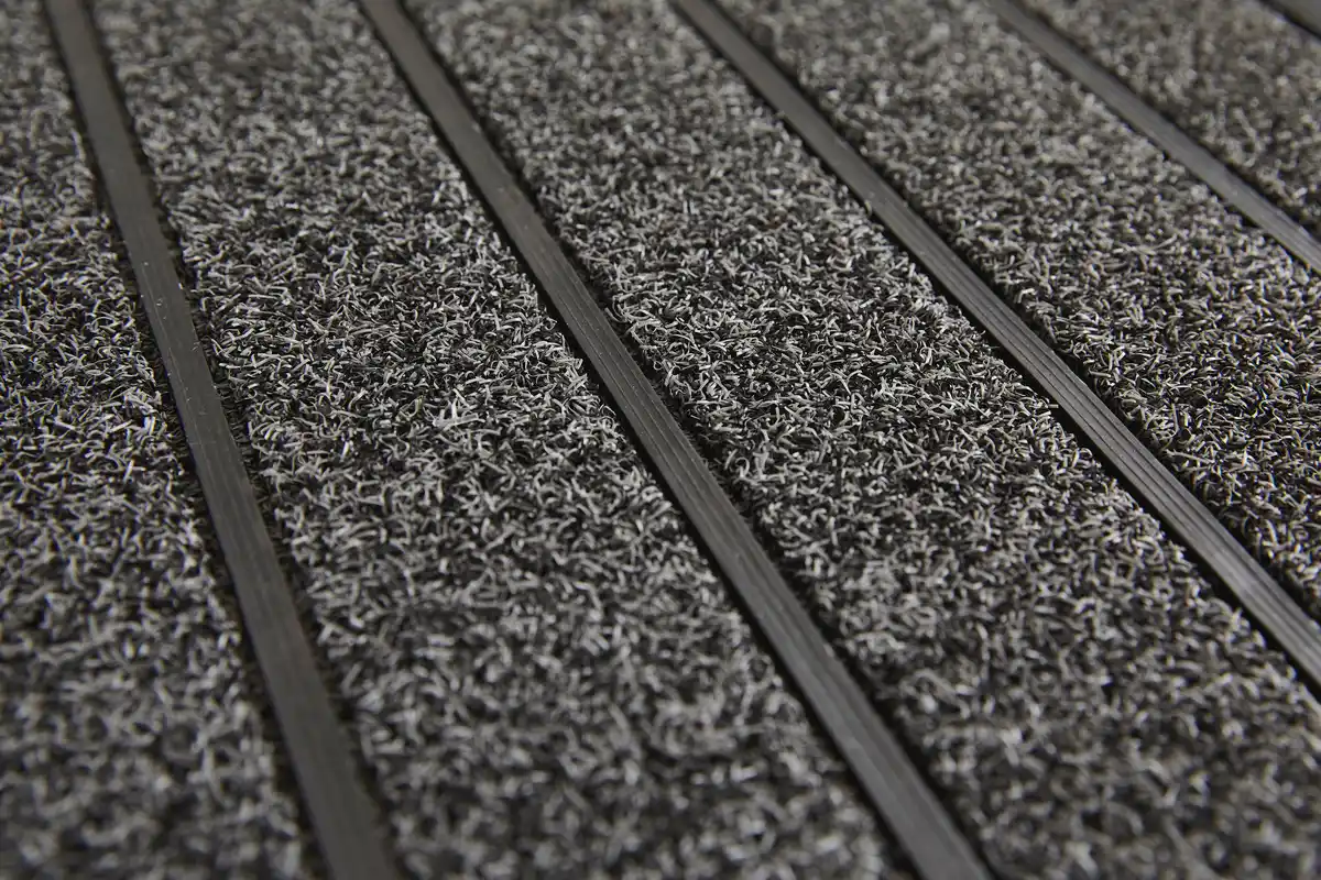 Bild 1 von Fußmatte Trail anthrazit 45 x 70 cm