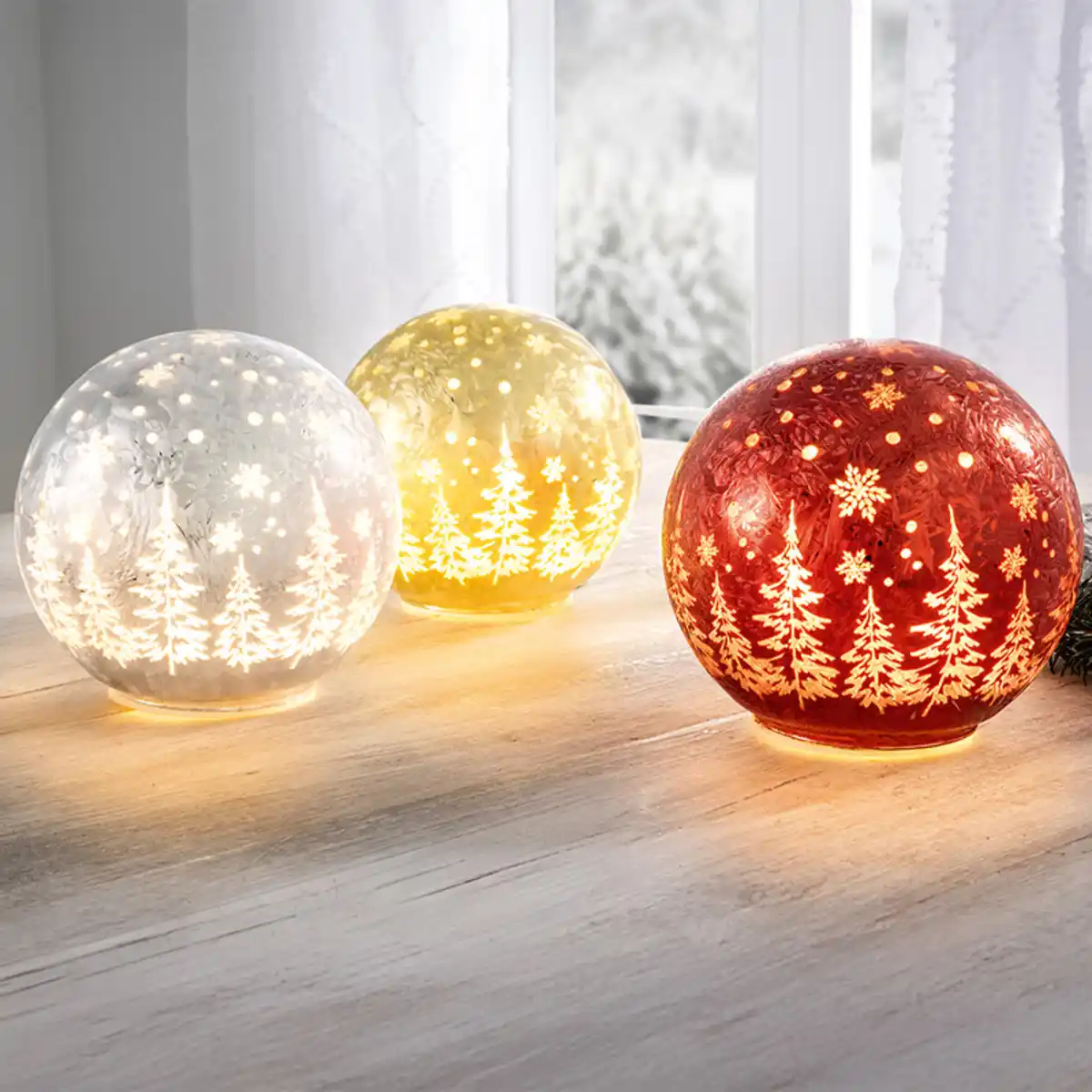 Bild 1 von I-Glow / Flower Power LED-Glaskugel "Frio"