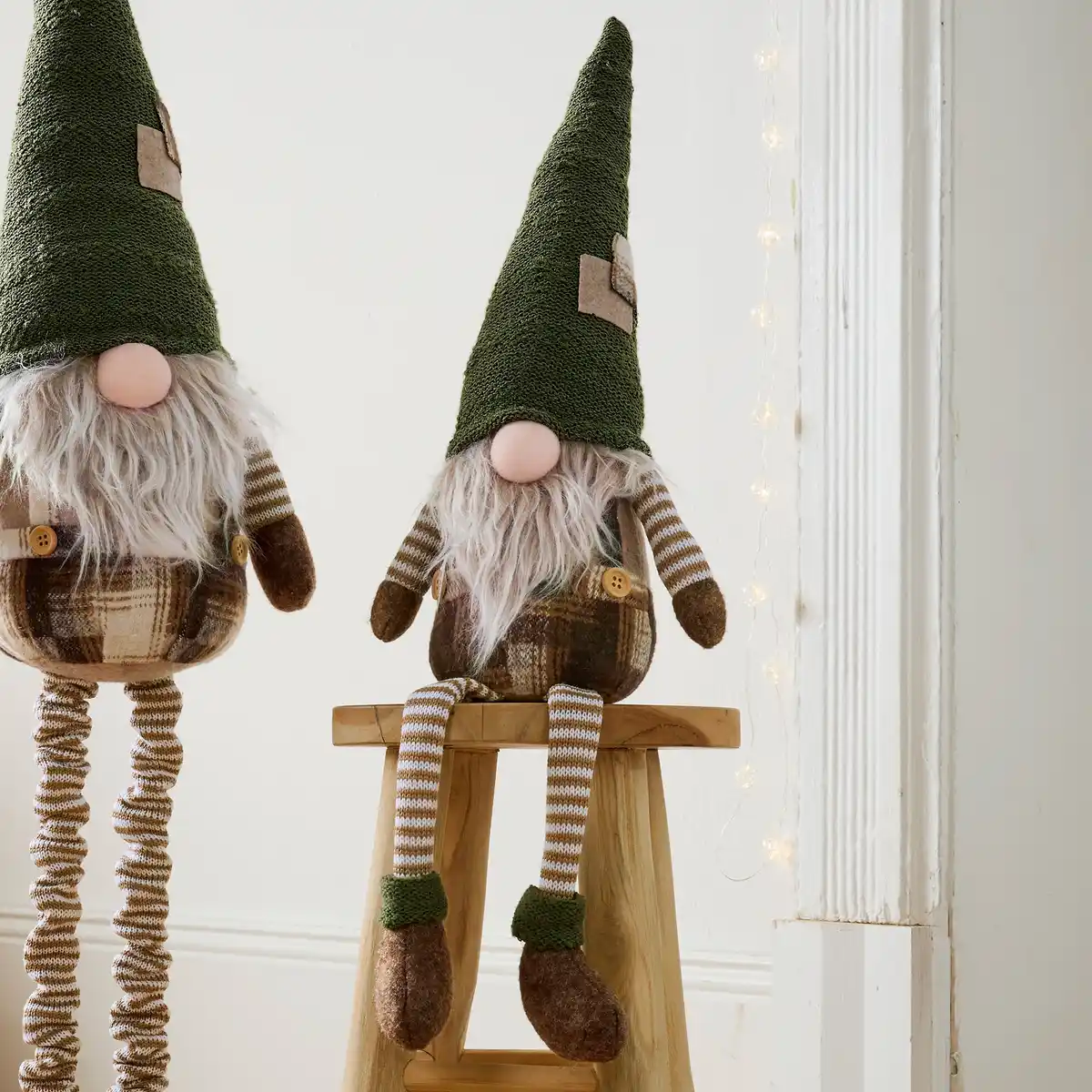 Bild 1 von Deko-Wichtel-Kantenhocker, ca. 15x11x33cm