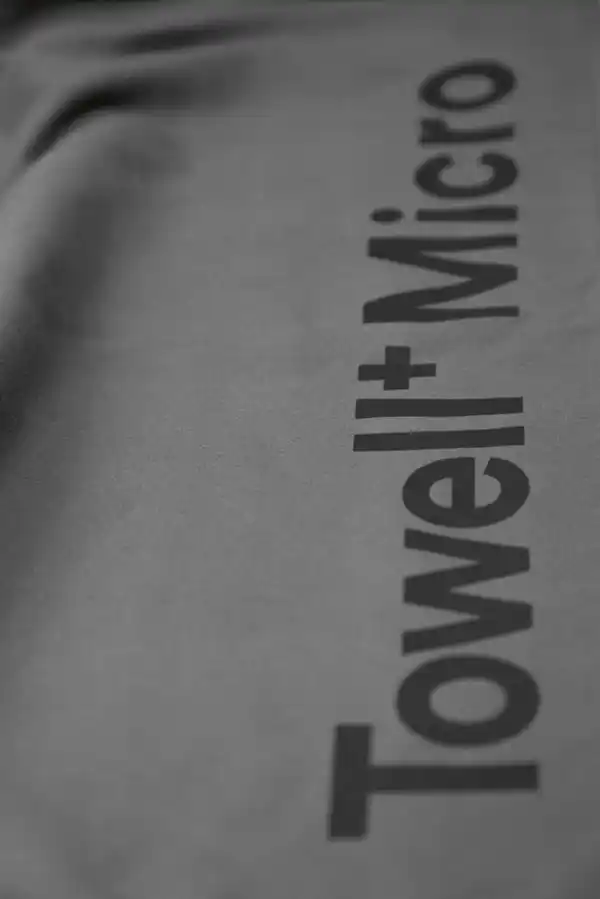 Bild 2 von TOWELL Sporthandtuch »Micro«