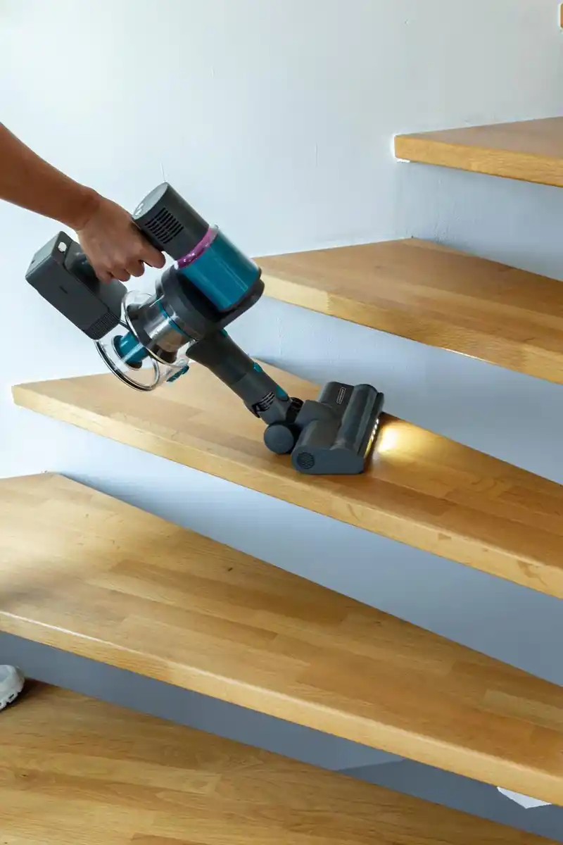 Bild 3 von LIVINGTON Akkusauger »Sense IQ«