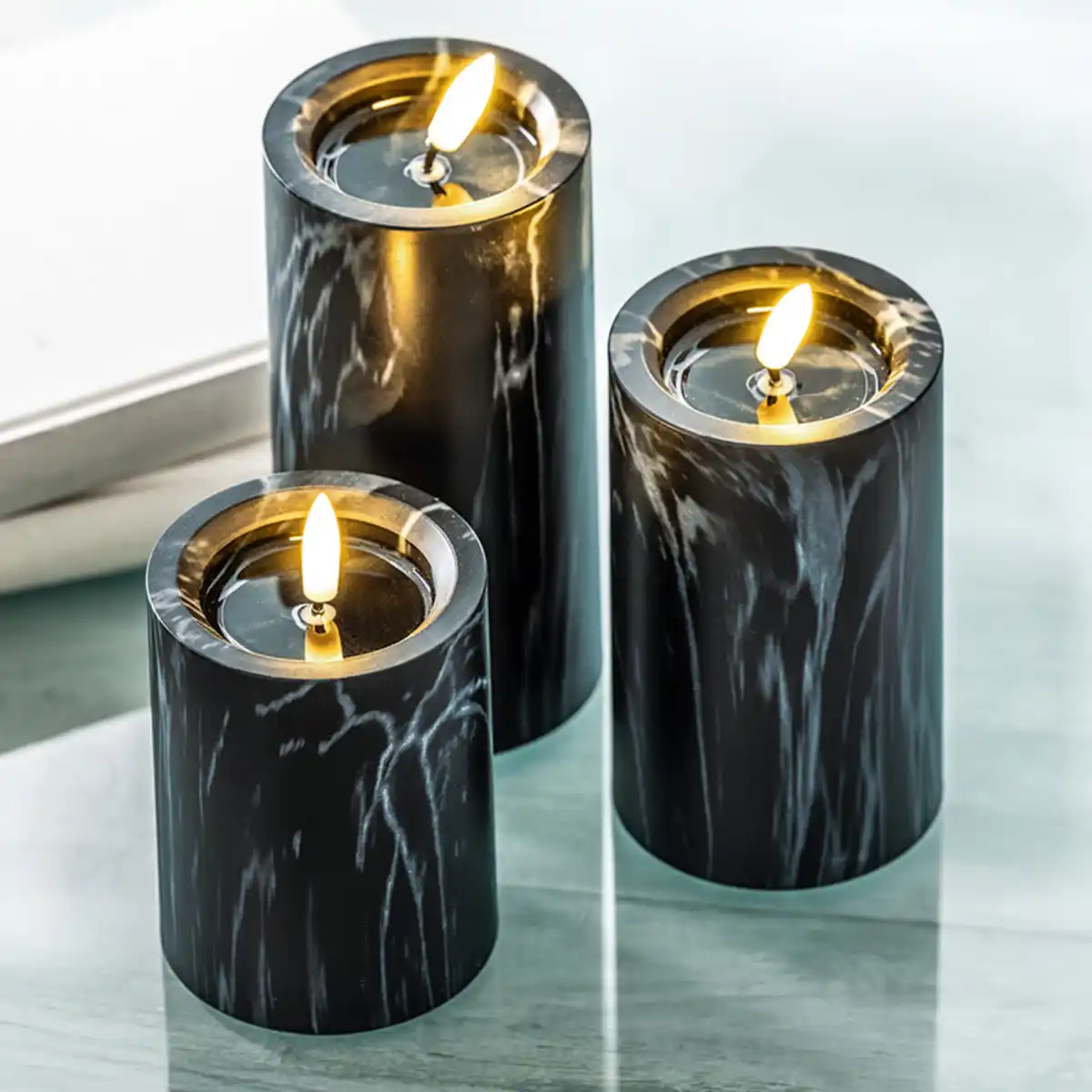 Bild 1 von I-Glow LED-Kerze mit Schmelzeffekt