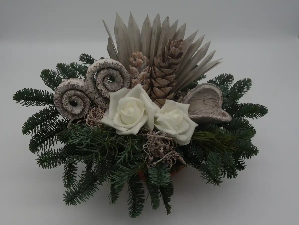 Bild 1 von Grabschale mit Rosen weiß L 40 x B 25 cm