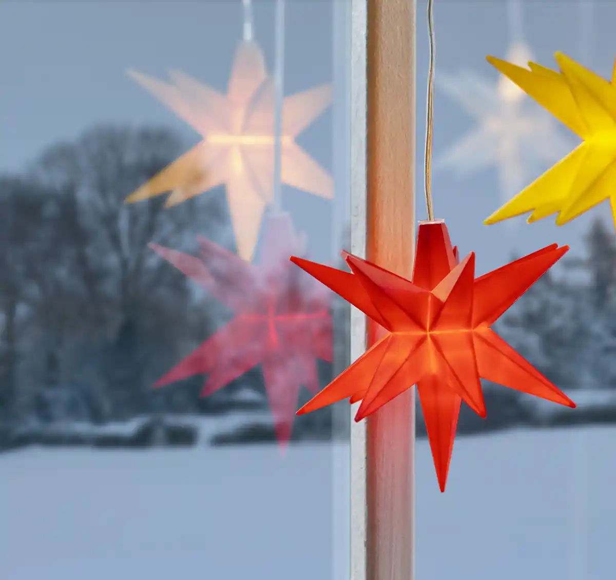 Bild 2 von IDEENWELT LED-Weihnachtsstern rot