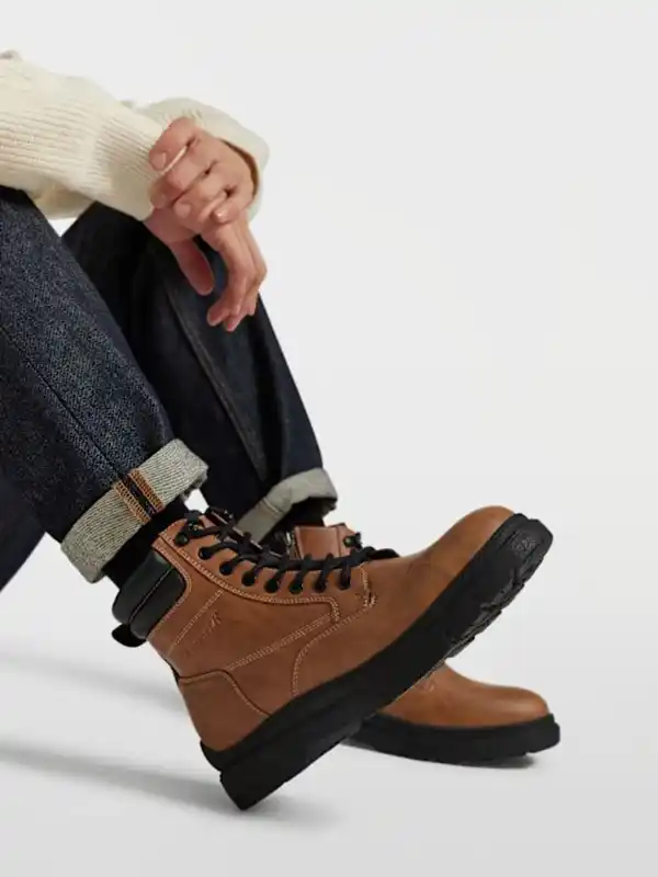 Bild 4 von Landrover Schnürboots