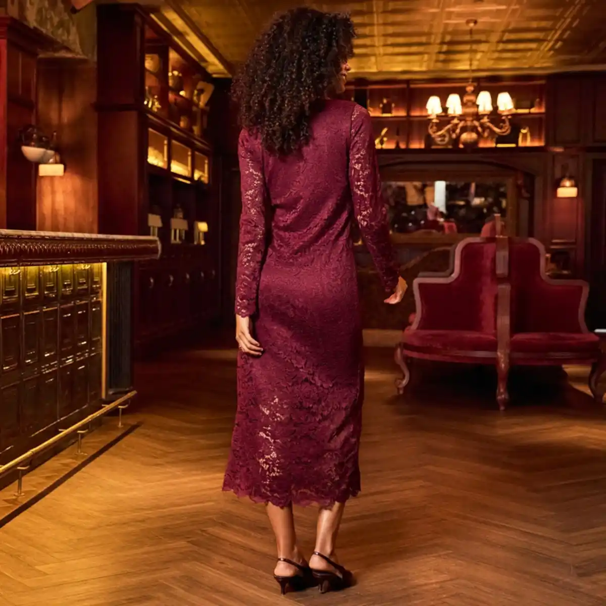 Bild 4 von Damen-Kleid mit Spitze