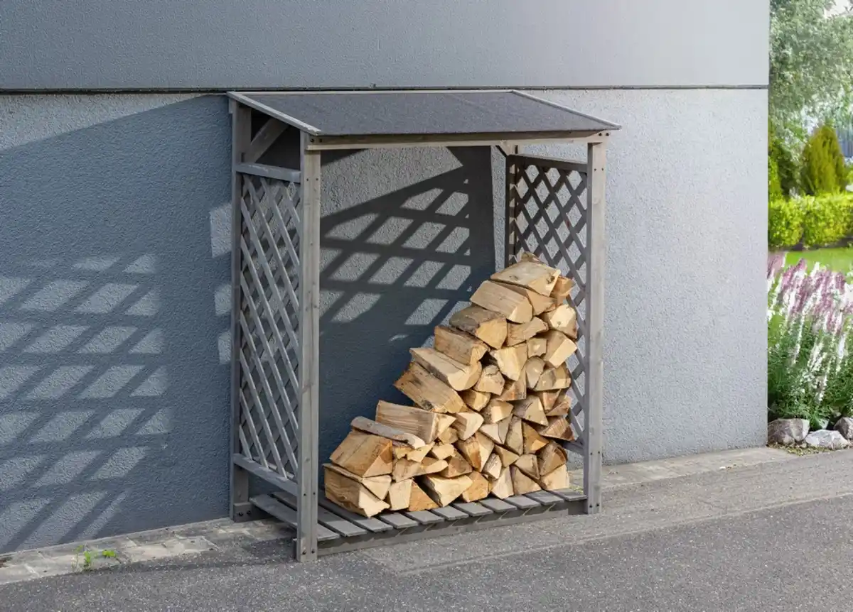 Bild 2 von Brennholzregal Outdoor, aus Tannenholz mit Stapelhilfe, ca. 120,5 x 68 x 148 cm - Grau