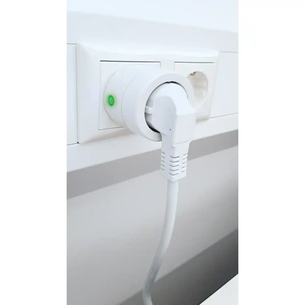 Bild 4 von SCHWAIGER Steckdosenadapter, für den Innenbereich, per App steuerbar