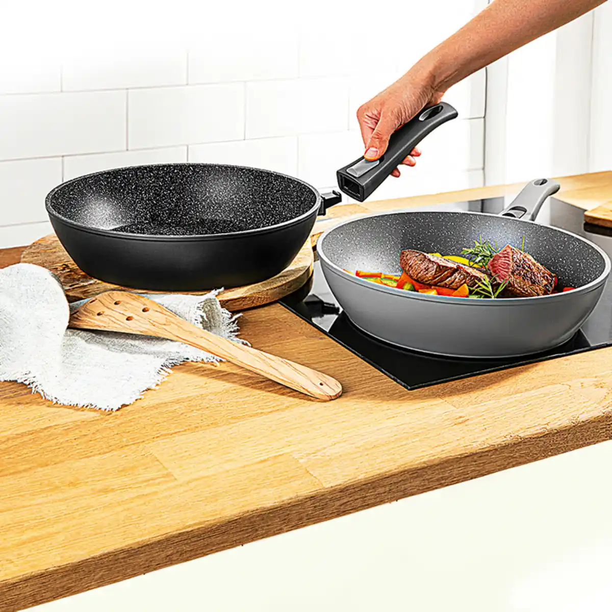 Bild 1 von Casa Royale Aluminium-Hochrandpfanne "Vaasa"