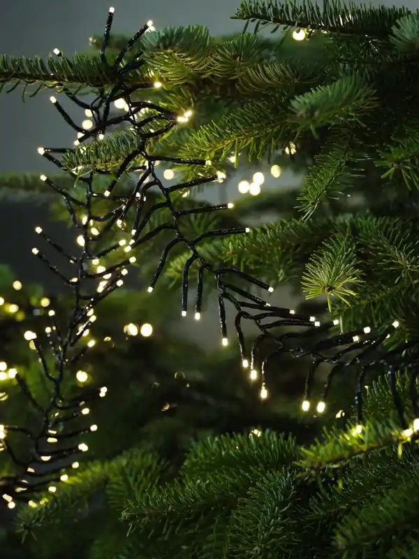 Bild 2 von Lichterkette Outdoor KORNSTEN m/2000 LED und Timer