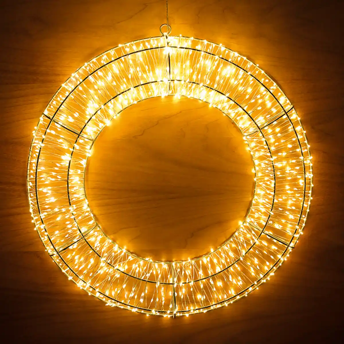 Bild 1 von I-Glow LED-Weihnachtskranz oder Stern