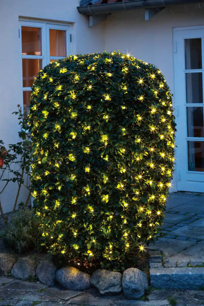 Bild 1 von Lichternetz 2,5x2,5m 240LEDs ww Timer IP44 NT