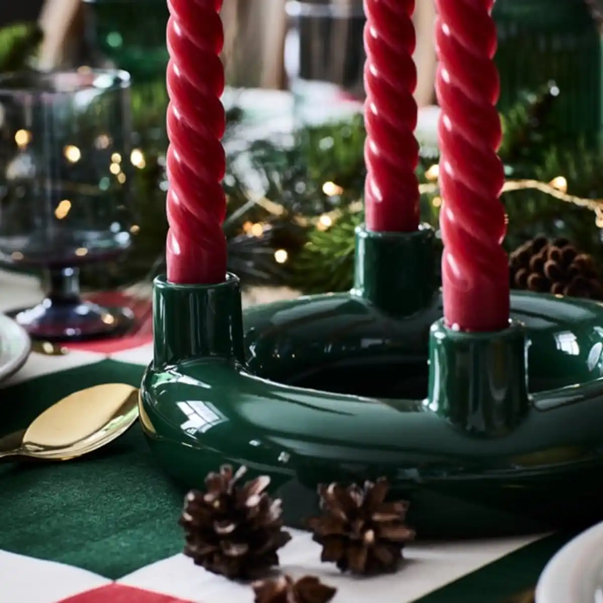 Bild 2 von VINTERFINT Kerzenständer, für 4 Kerzen gerundet/dunkelgrün, 8 cm