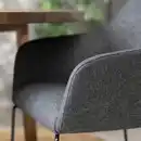 Bild 3 von BERGSHYTTAN / TOSSBERG Tisch, 2 Stühle + Bank, Eschenfurnier dunkelbraun/Gunnared dunkelgrau schwarz, 240x93 cm