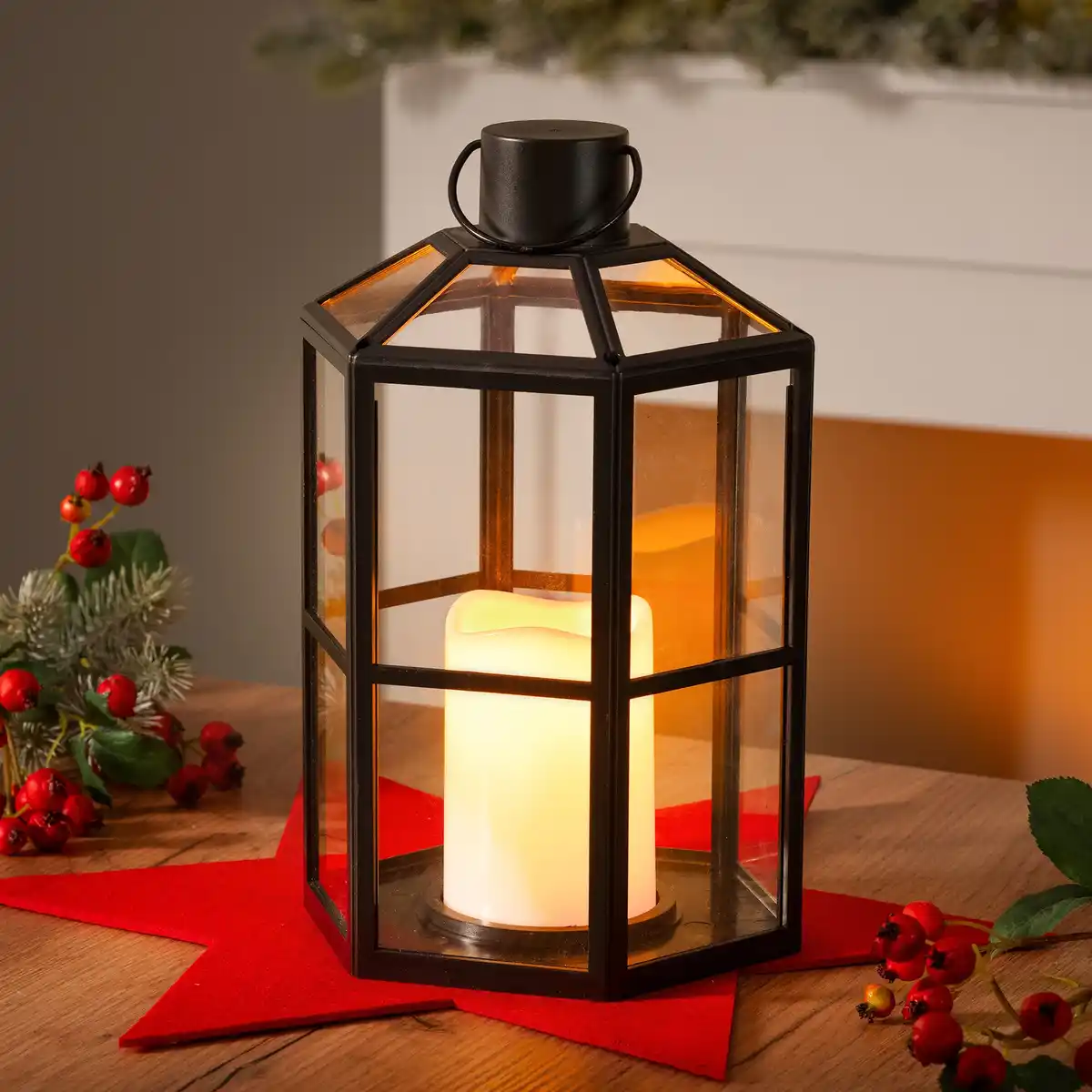 Bild 1 von LED-Laterne mit LED-Kerze, ca. 18x16x28 cm