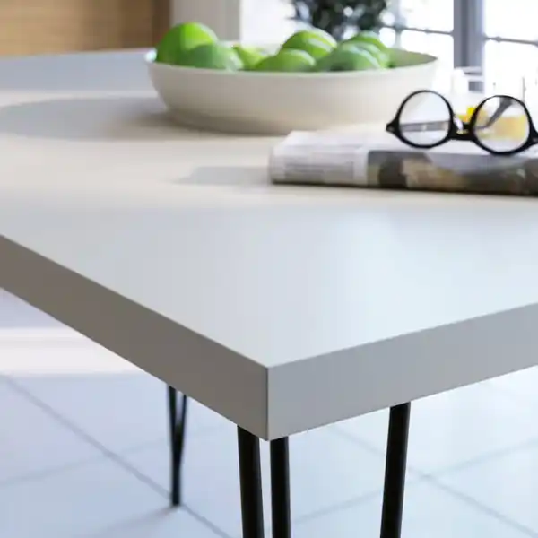 Bild 3 von SKÅLSTA Tisch, helles Graubeige/Haarnadel schwarzgrau, 140x80 cm