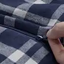 Bild 4 von TORNTUSS Bettwäsche-Set, 2-teilig, dunkelblau/Karo, 155x220/80x80 cm