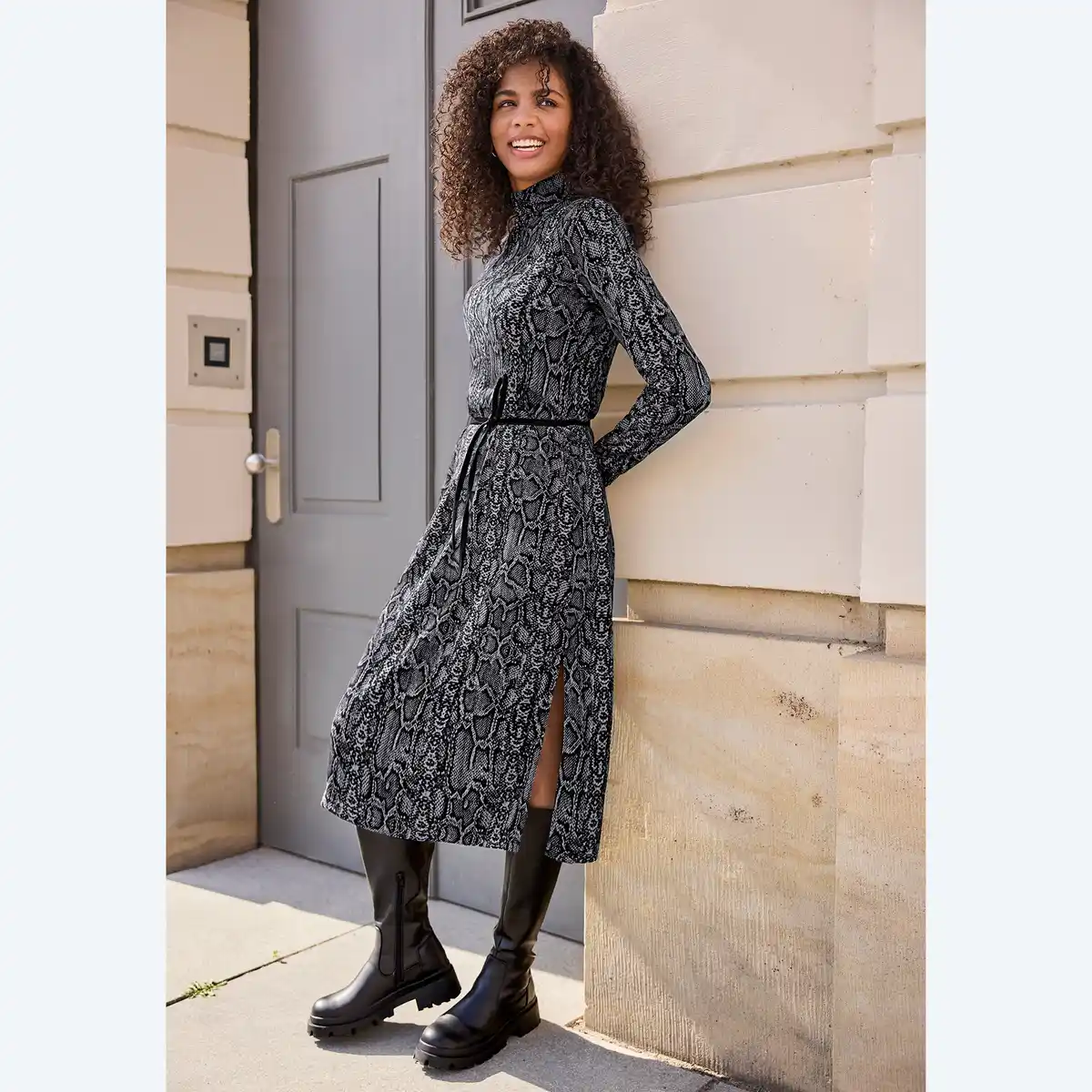 Bild 1 von Damen-Kleid mit Gürtelband