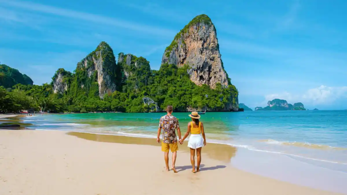 Bild 1 von Rundreisen Thailand: Smaragdgrüne Seen, weiße Strände & bunte Märkte entdecken