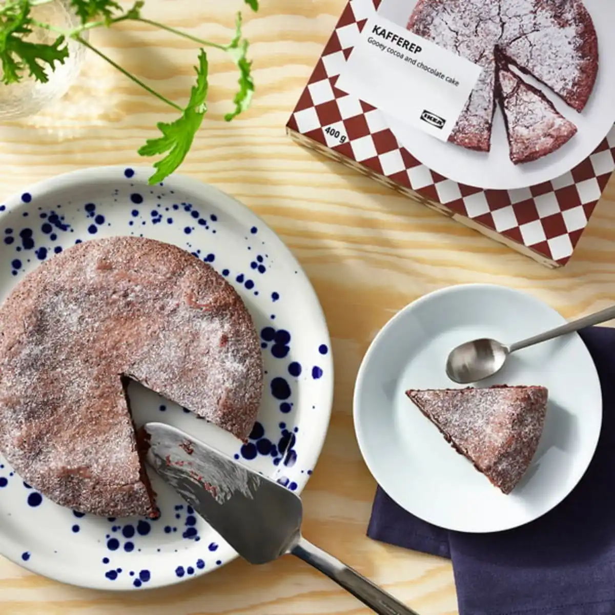 Bild 2 von KAFFEREP Kakao-Schokoladen-Kuchen, gefroren Rainforest Alliance Certified, 400 g