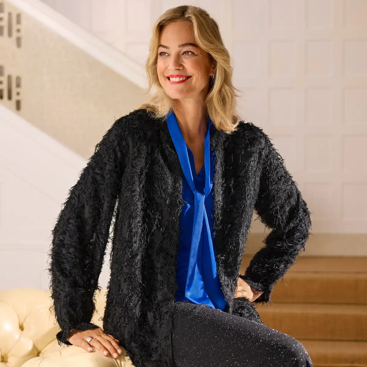 Bild 1 von Damen-Blusenjacke mit Rundhalsausschnitt