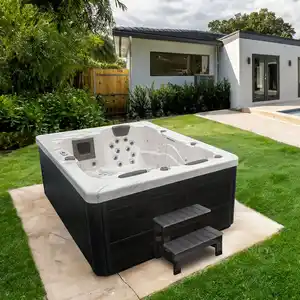 Outdoor Whirlpool WHITE MARBLE inkl. Treppe und Thermoabdeckung
