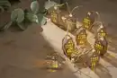Bild 3 von IDEENWELT LED-Holzhaus-Lichterkette