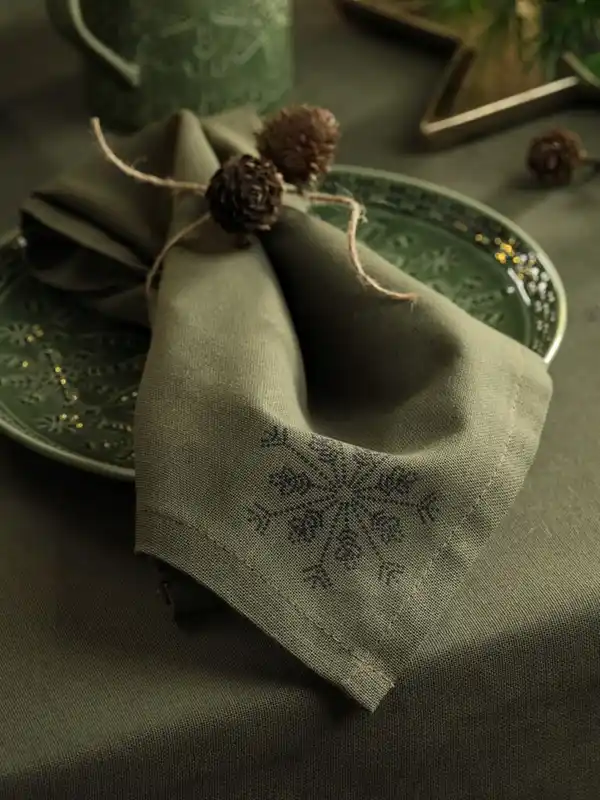 Bild 2 von Stoffserviette STJERNESTEN 40x40 grün 2Stk/Pck