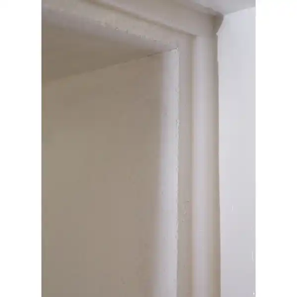 Bild 2 von TESA Schaumstoff-Dichtung, für Abdichtung von Türen und Fenstern, weiß