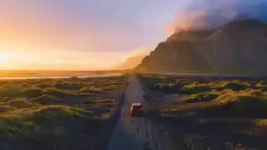 Rundreisen Island: Losfahren und die Natur ganz nah erleben