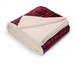 Karierte Plüsch-Wendedecke, rot