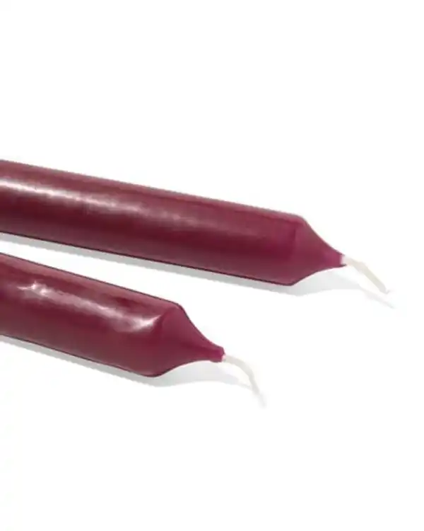 Bild 3 von Lange Haushaltskerze, Ø 2,2 × 29 cm, Aubergine – 12 Stück