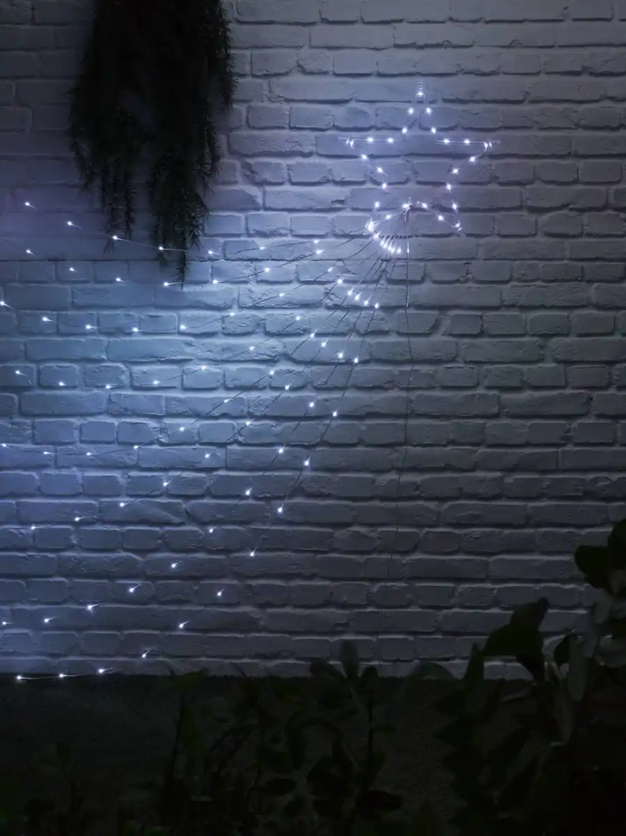 Bild 2 von LIV&BO® LED-Lichtdekoration mit 185 kaltweißen LEDs