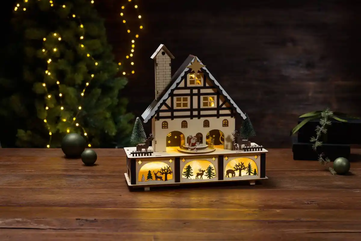 Bild 2 von LIV&BO® LED-Dekohaus mit Stern