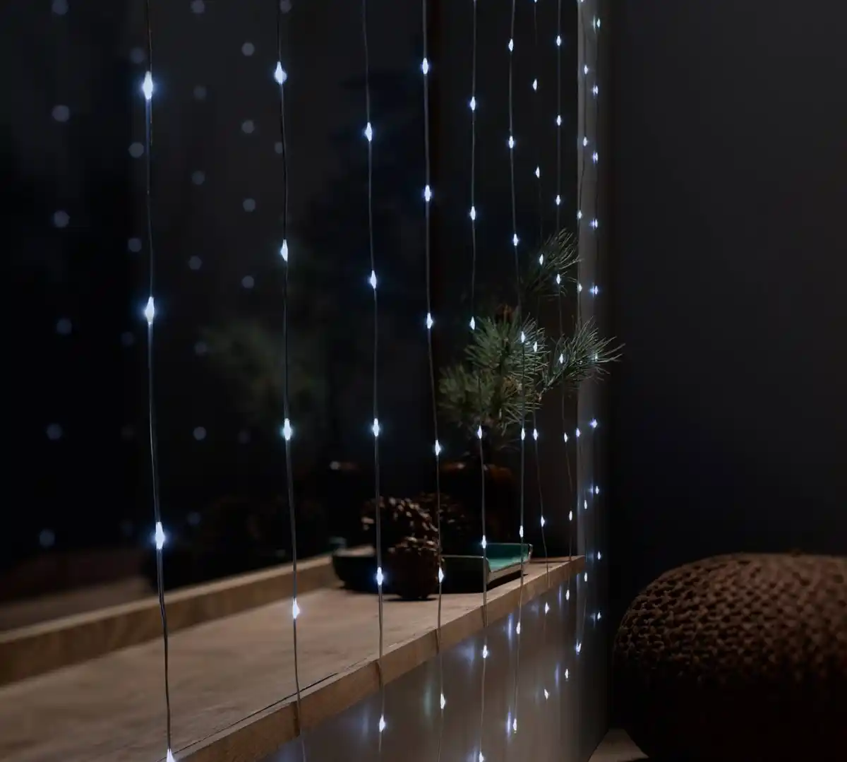 Bild 2 von TOWNLAND® LED-Lichtervorhang mit 300 kaltweißen LEDs