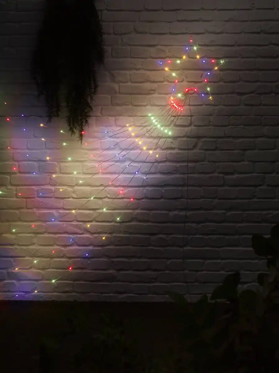 Bild 3 von LIV&BO® LED-Lichtdekoration mit 185 bunten LEDs