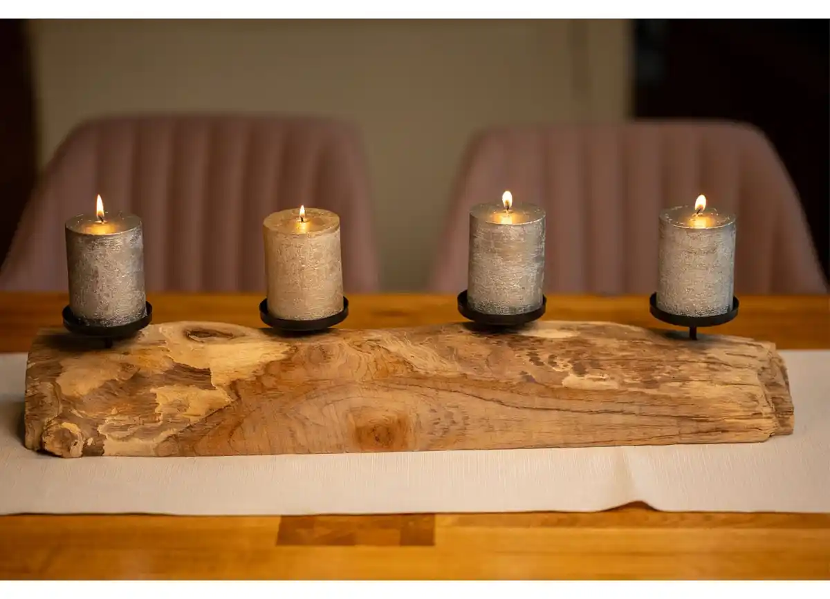 Bild 1 von XXL-Kerzenhalter Baumstamm für 4 Kerzen 70cm