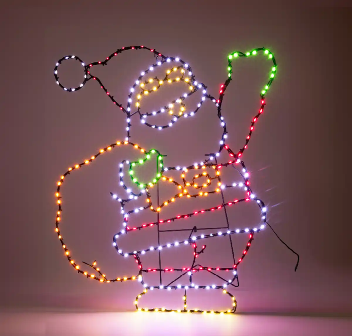 Bild 1 von Figur mit blinkenden LEDs